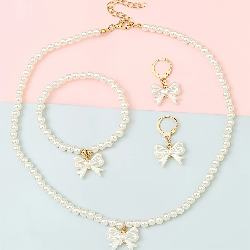 4pcs Princess-style Imitation Pearl Butterfly Pendant Bead Set