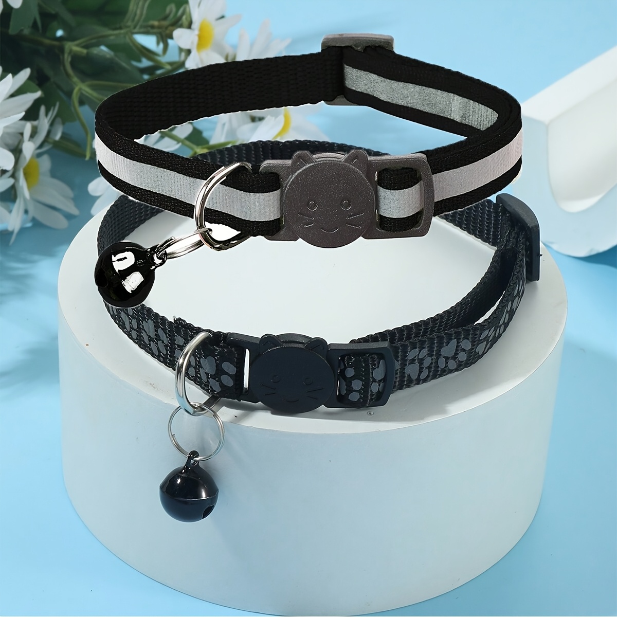 2pcs reflective pet collars light up when illuminated keep your pets   at night Product details 5