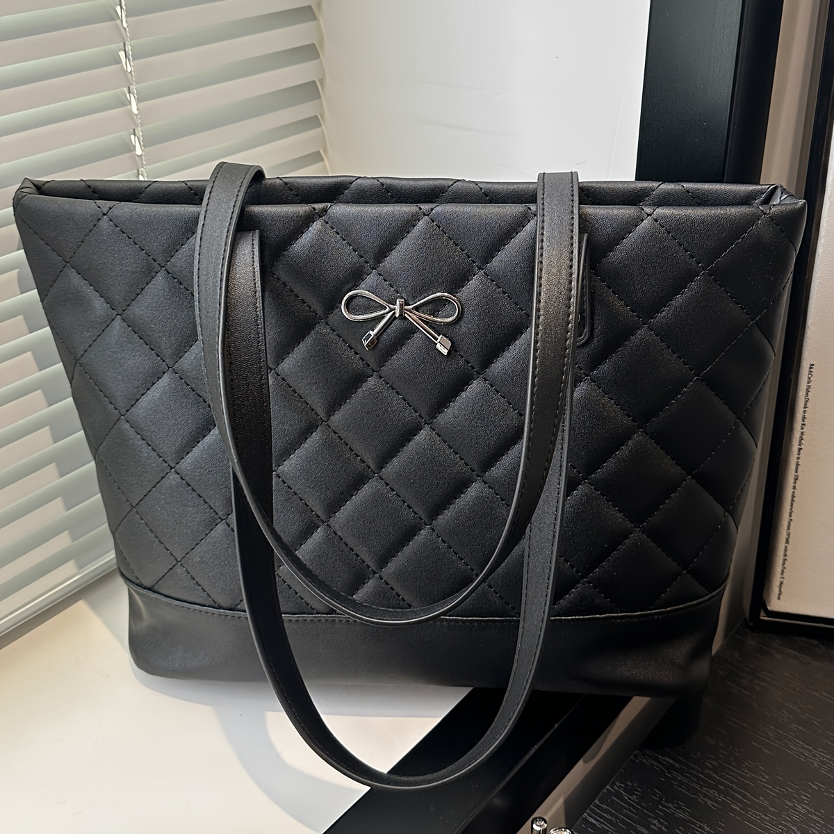 TEMU Fashionable Women's Shoulder Bag Suitable For Casual , Combining With . It Has A Large Capacity And Is Perfect For College Students To Carry