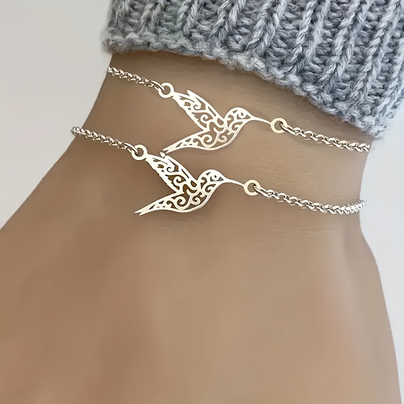 TEMU 1pc Elegant, And Fashionable Stainless Steel Hummingbird Pendant Bracelet - Adjustable, Lightweight And, Suitable For Couples, A Valentine's Day Gift For