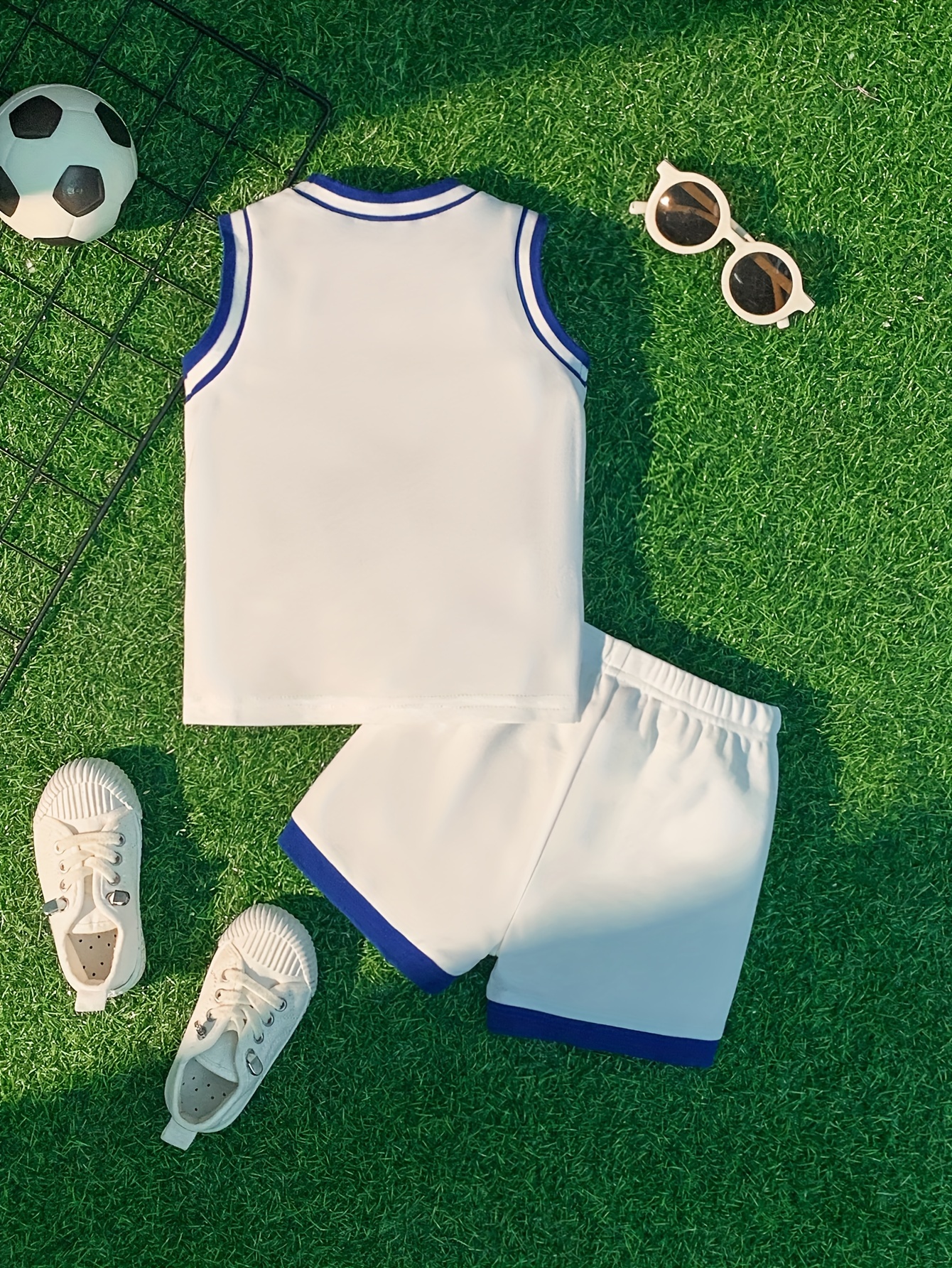 Outfit with a Sporty Style Featuring a Basketball Number Print, for Outdoor