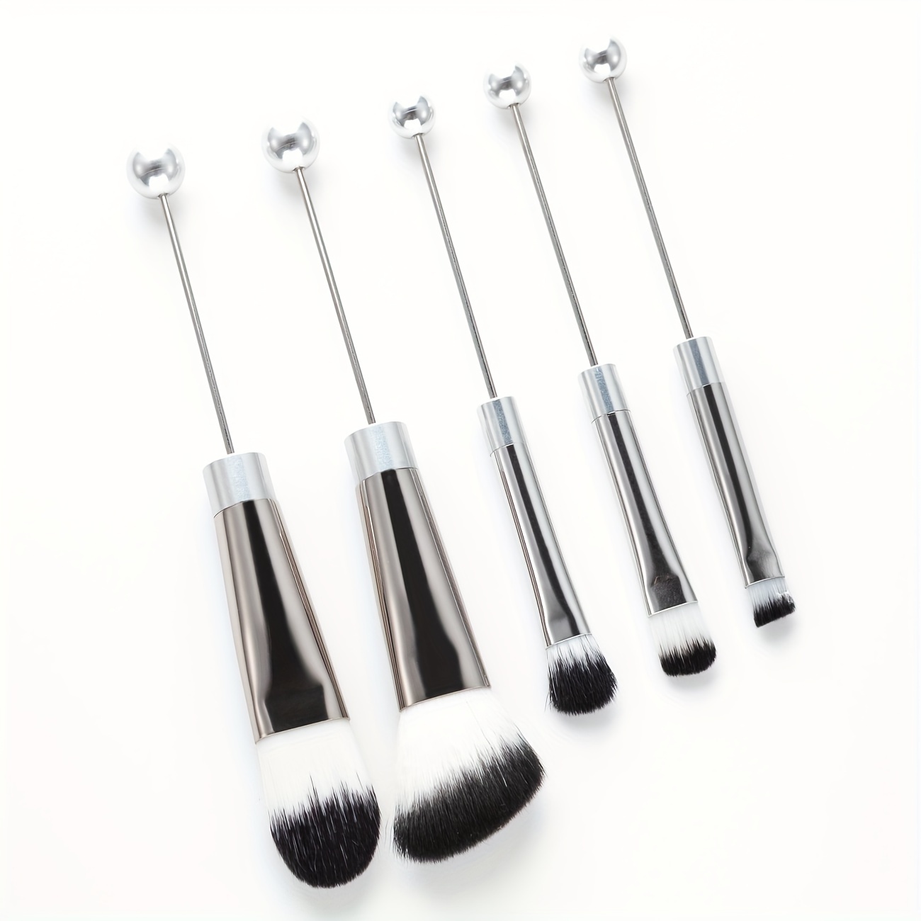 Image of 5pcs Metal Handle Beaded Diy Makeup Brush, Suitable For Facial, Cheek, And Eye Makeup, Synthetic Makeup Brush, Ladies And Girls Makeup Brush Set