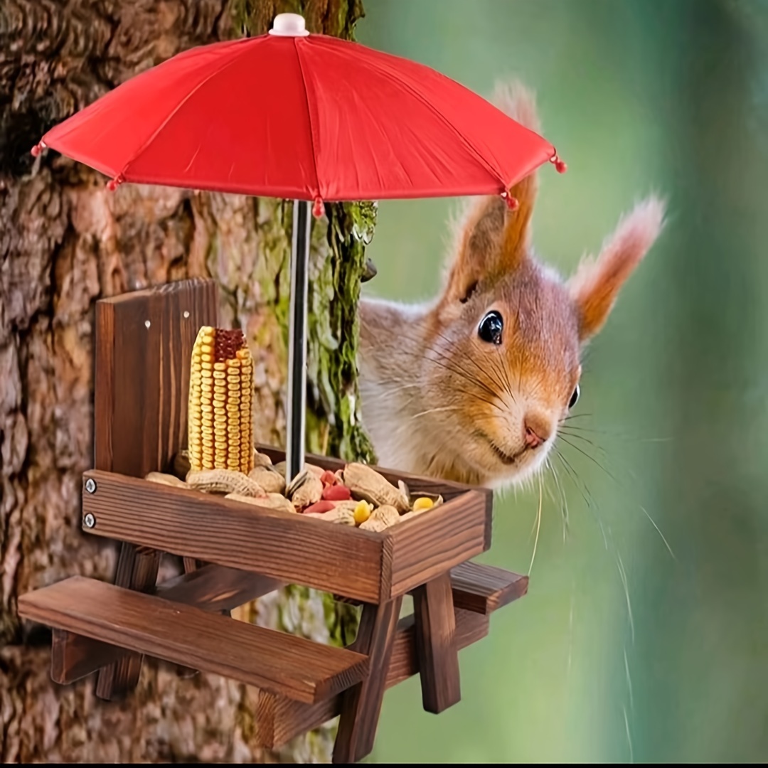 

Mangeoire en Bois pour Écureuils avec Parapluie - Station d'Alimentation Automatique pour Oiseaux et Écureuils en Extérieur, Pas de Batterie Nécessaire.