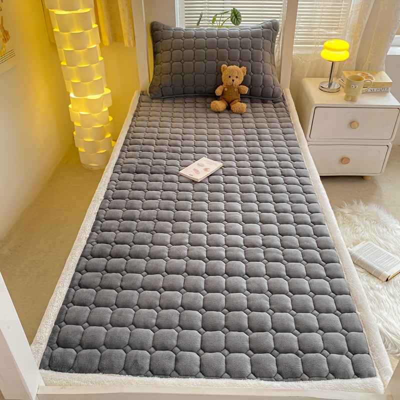 TEMU 1pc Super Soft And Comfortable Milk Mattress Protector, Thin Mattress Pad, High-quality Flannel Y Fiber Fabric Quilted Mattress Pad,