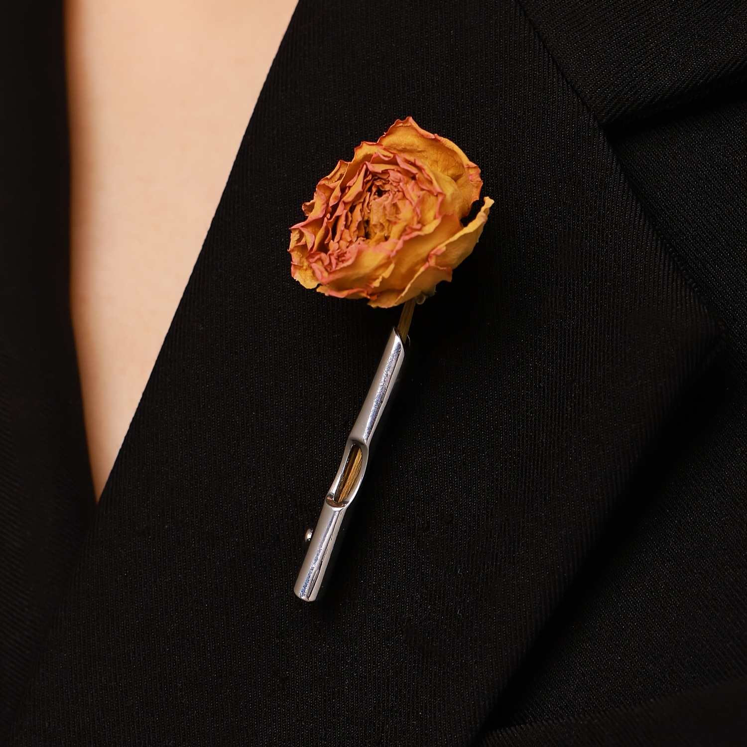 TEMU A Simple, Stylish, And Trendy Brooch That With Flowers For A Romantic Atmosphere. Suitable For Men And Women To Wear To Parties And Banquets. A