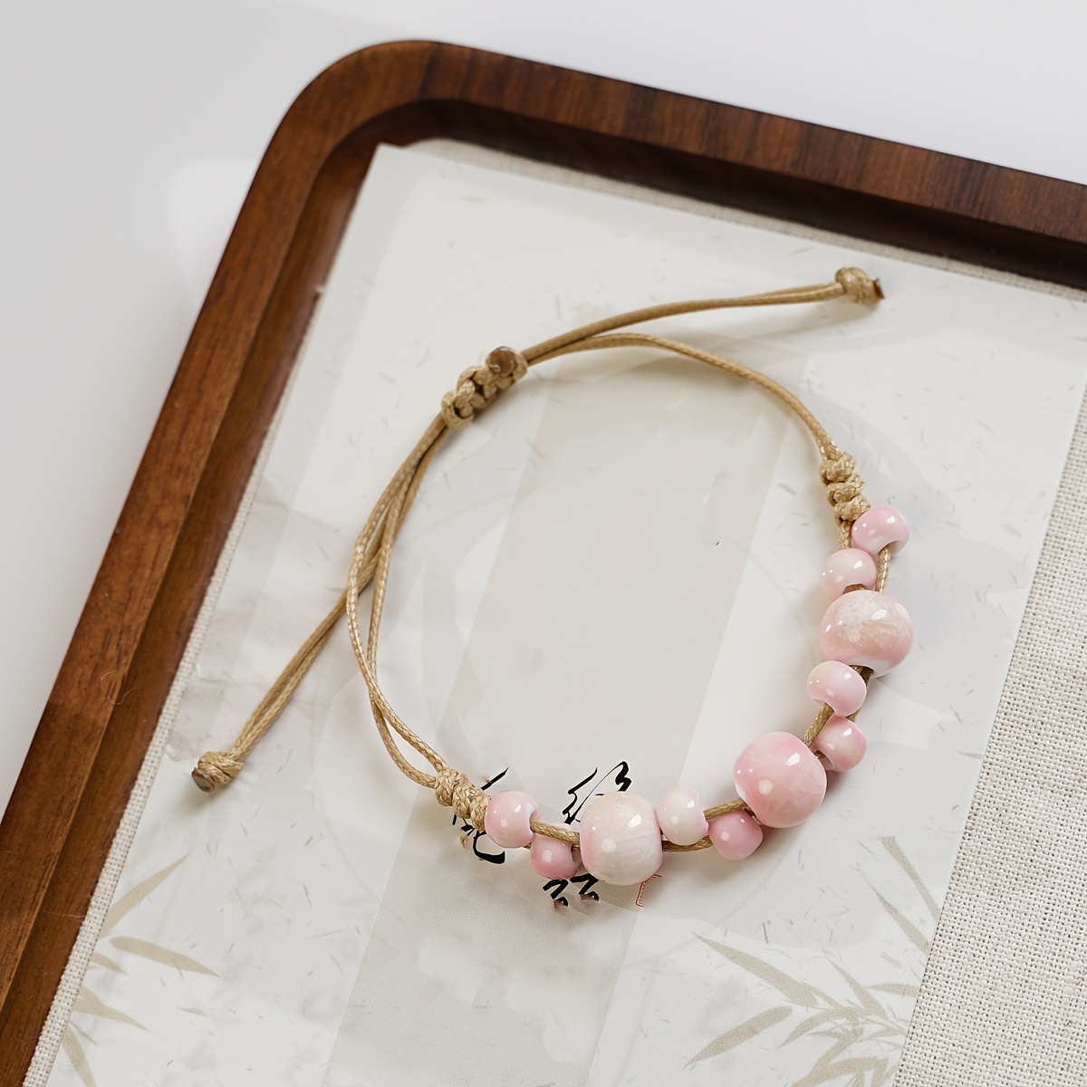 TEMU 1pezzo Elegante Bracciale in Ceramica con Perline per Donne - Lunghezza Regolabile, a con Perline in Tono e Accenti , per l'Abbigliamento , i