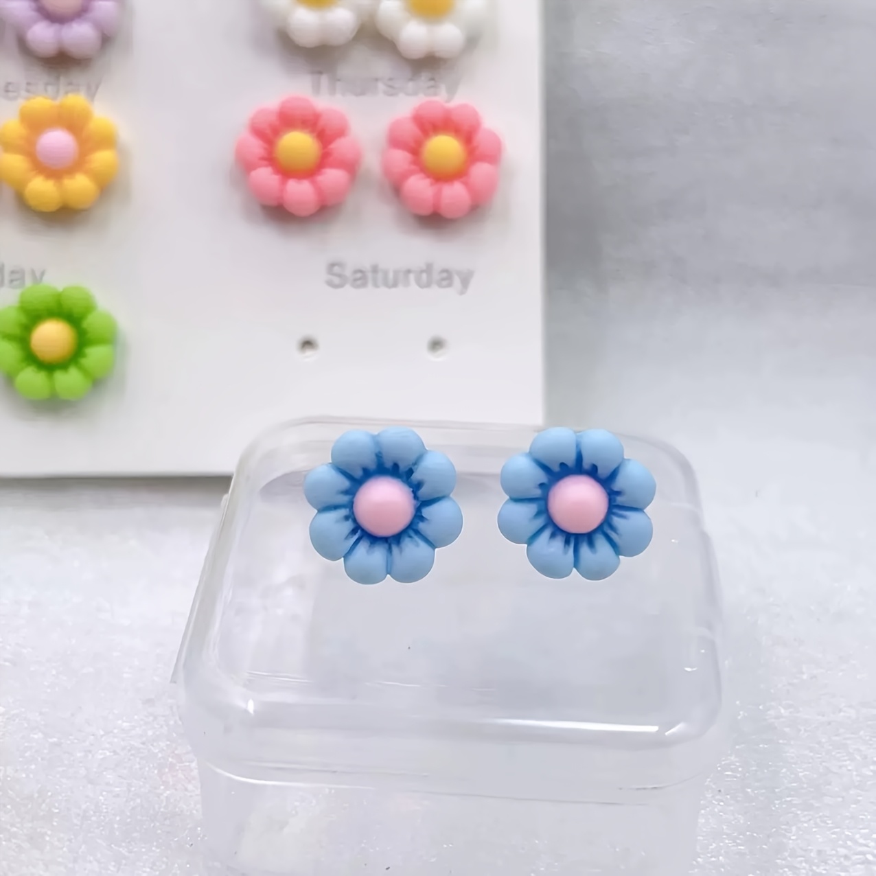 12pcs Round Corner Five Flowers Frosted Resin Earrings
