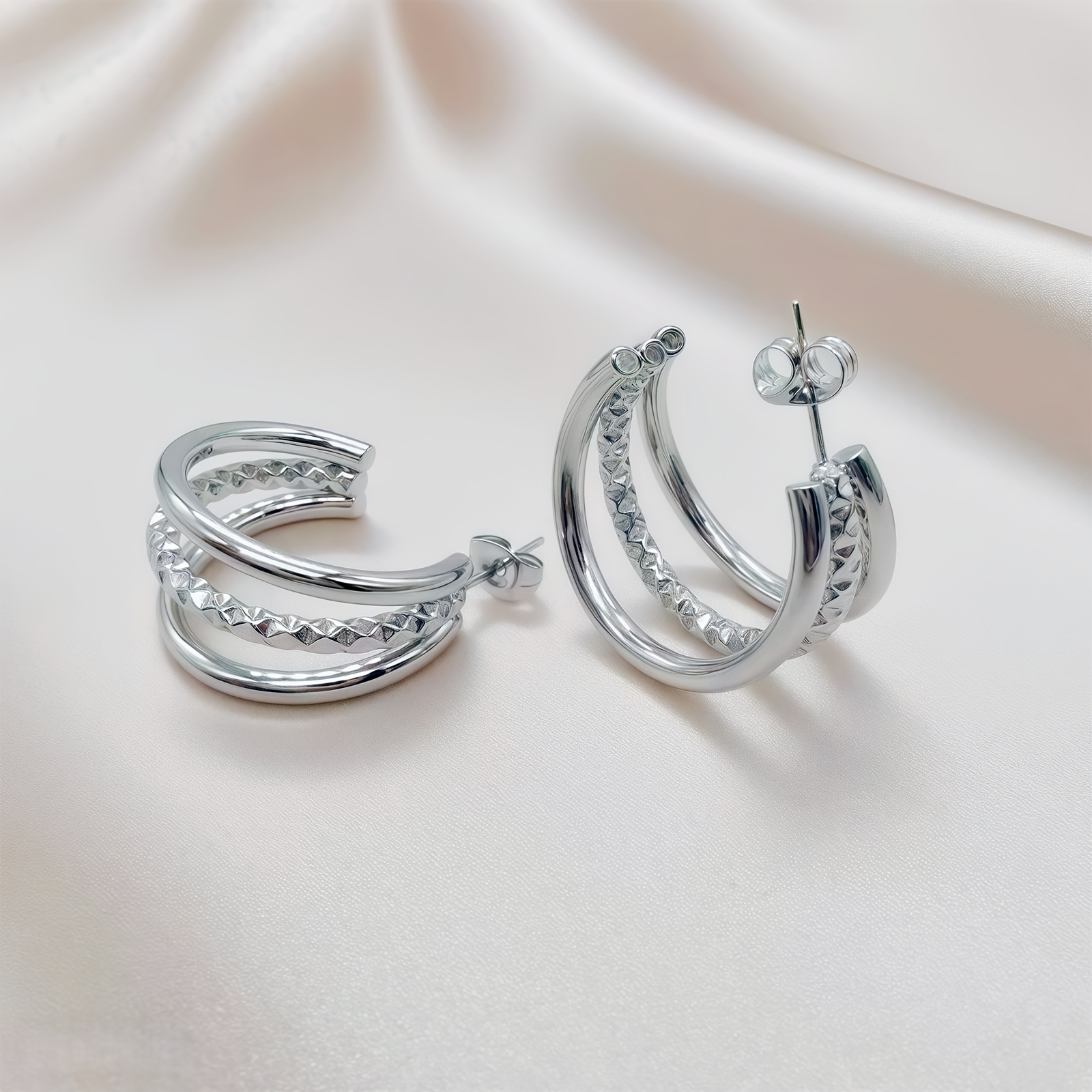 Women's High-Polished Stainless Steel Hoop Earrings