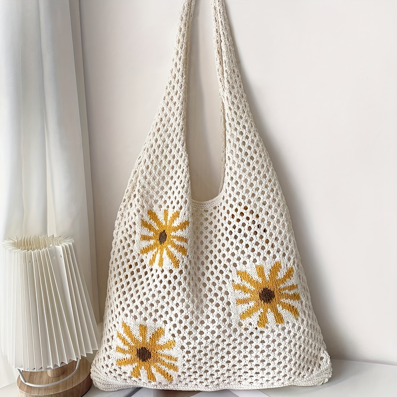 

Floral Patterned Crochet Tote Bag - Perfect For Beach Days, Casual Outings, And More! - Y2k Style - Large Capacity - No Closure - Fabric Lining - Position Print - No Fringe