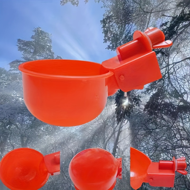 

Automatic Plastic Water Fountain For Chickens And Poultry: No Battery Required