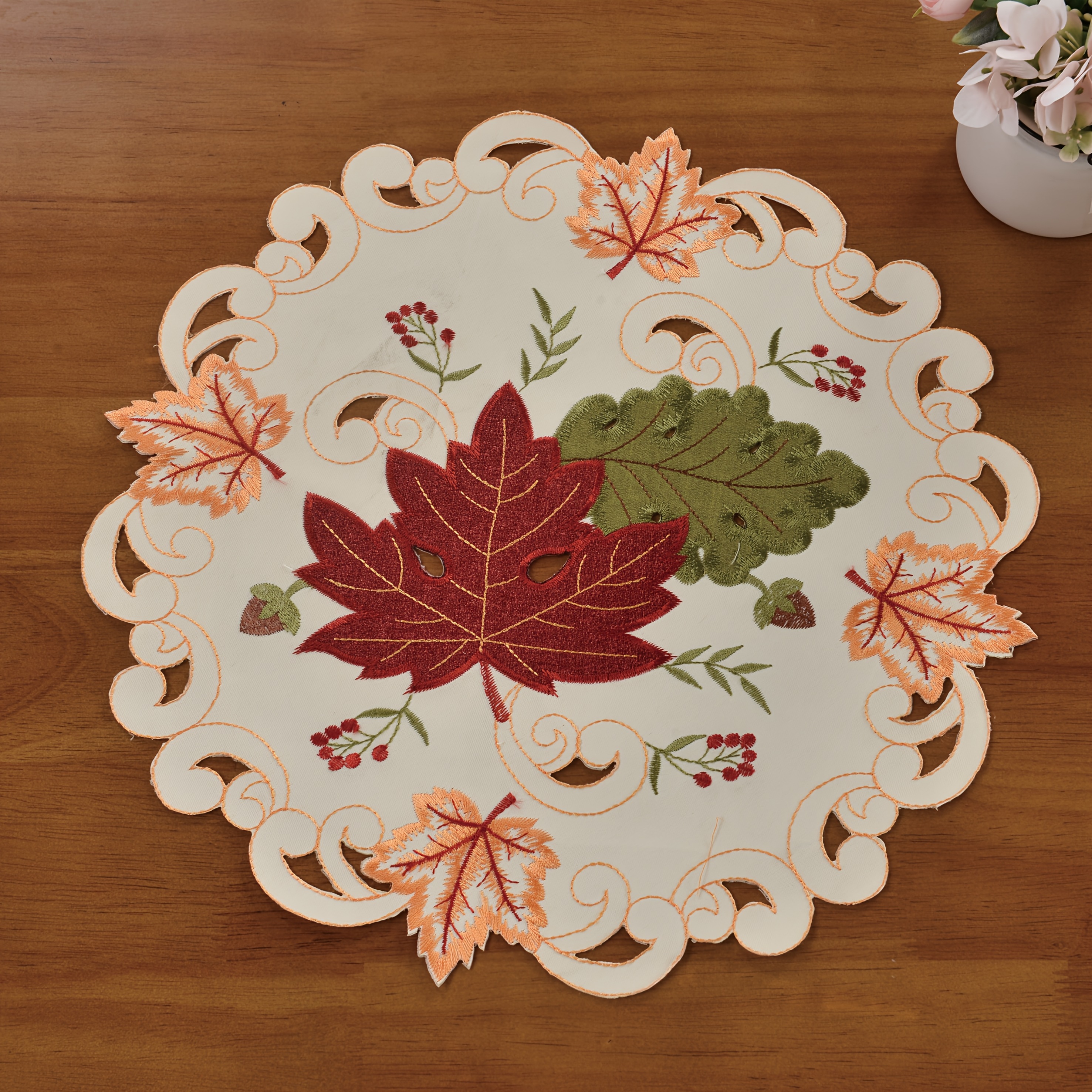 TEMU 1 Stück Extra Langer Ahornblatt-Tischläufer – Herbstliche Tischdekoration in Orange, Rot, Gelb, und Beige – Strapazierfähiges Polyester mit