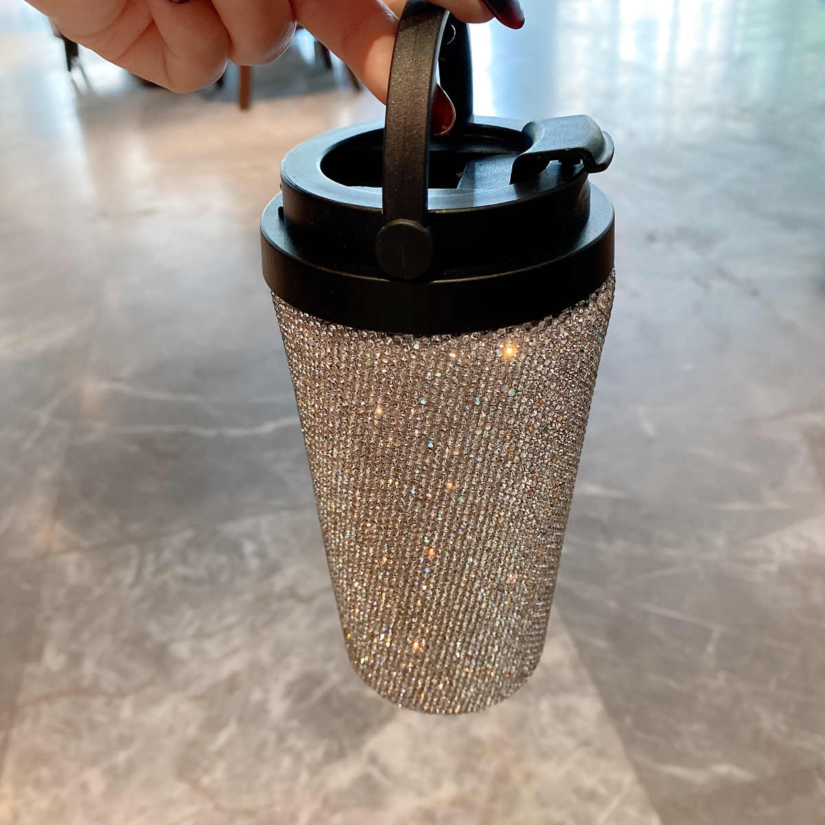 

Luxurious Fashionable Handheld Coffee Cup With Sparkling Rhinestones - Use Or