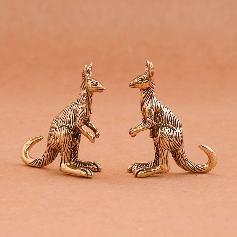 TEMU 2pcs Vintage Metal Giraffe And Kangaroo Figurines, Decorations Suitable For Home Office Desk, Holiday Decoration, Miniature Landscape Ornaments, No Electricity Required