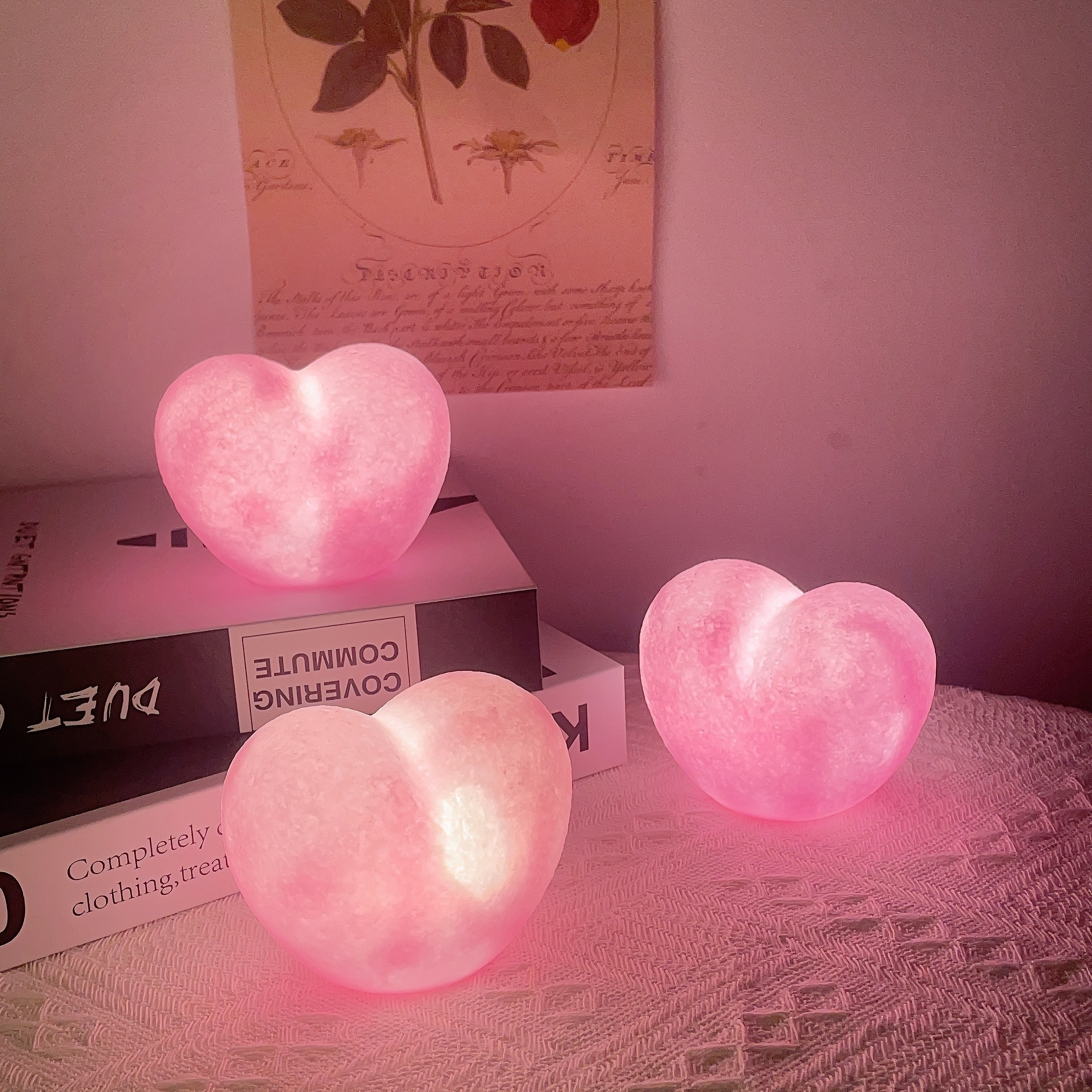 

1pc Cute Love Night Light For Girls, Atmosphere Bedside Lamp Eye-catching Creative Heart-shaped Night Light, Portable Glowing Birthday Valentine's Day Christmas Gift Peach Heart Type Night Light Pink