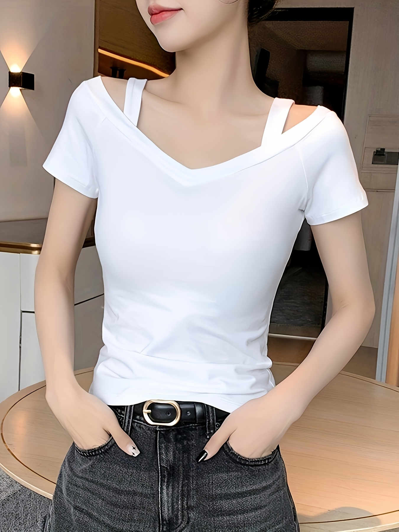 An Elegant Off-Shoulder Short-Sleeve T-Shirt, Perfect for Summer