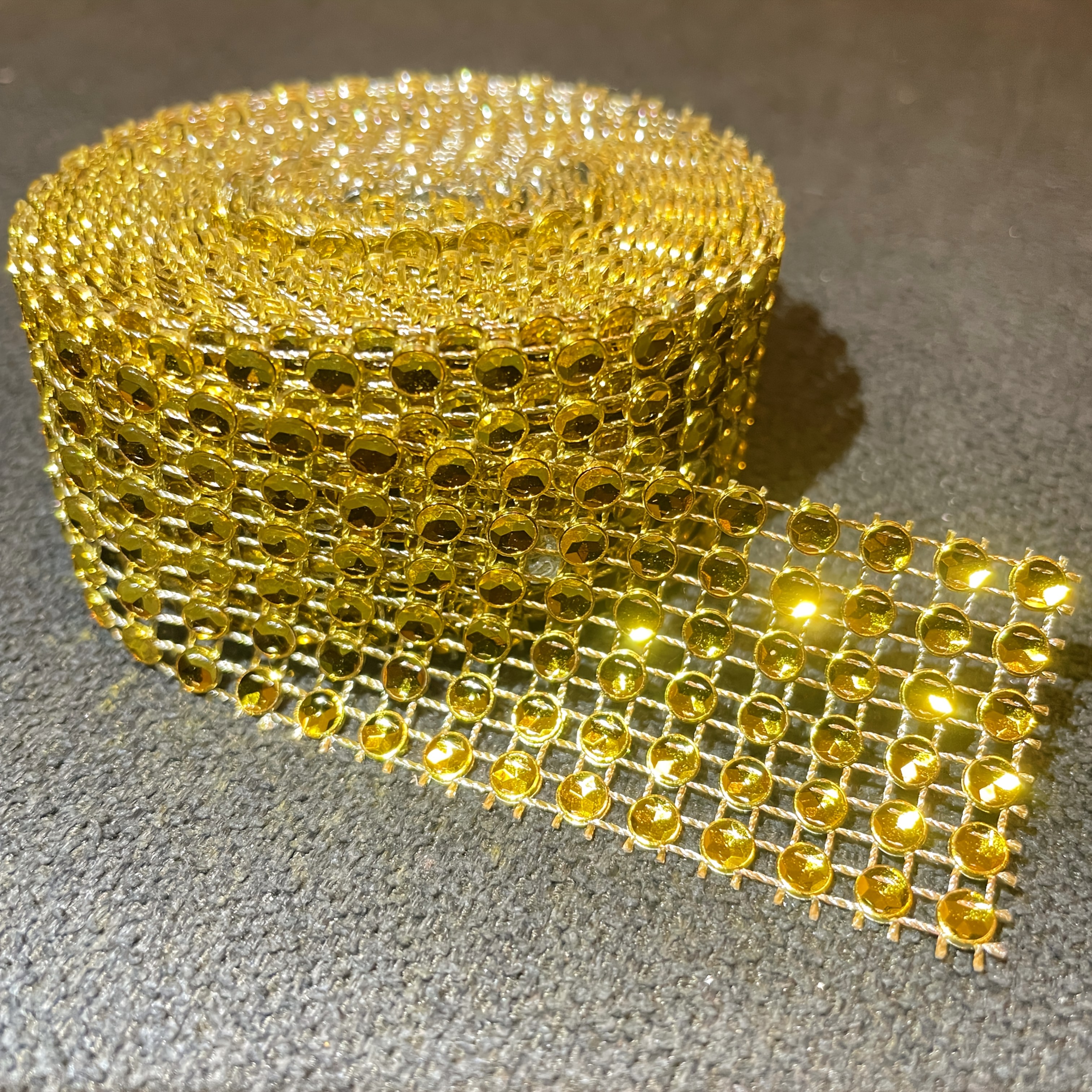 TEMU Bande de strass à 6 rangées de 222 cm/87,4 po, ruban décoratif à strass à soi-, parfait pour les décorations de fêtes d'année et les