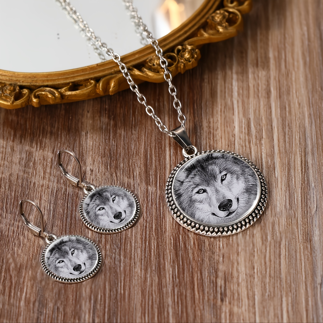 3pcs Classic Wolf Head Pattern Necklace and Earrings Set