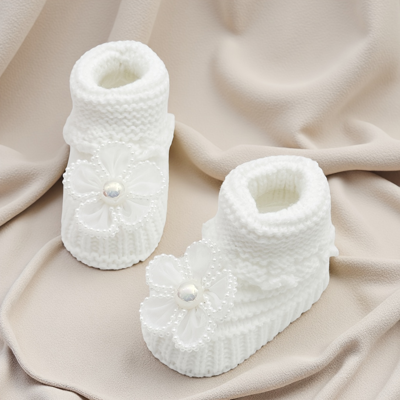 Hand-crocheted Short Boots With For Infants, Knitted Walking Shoes, Newborn Booties