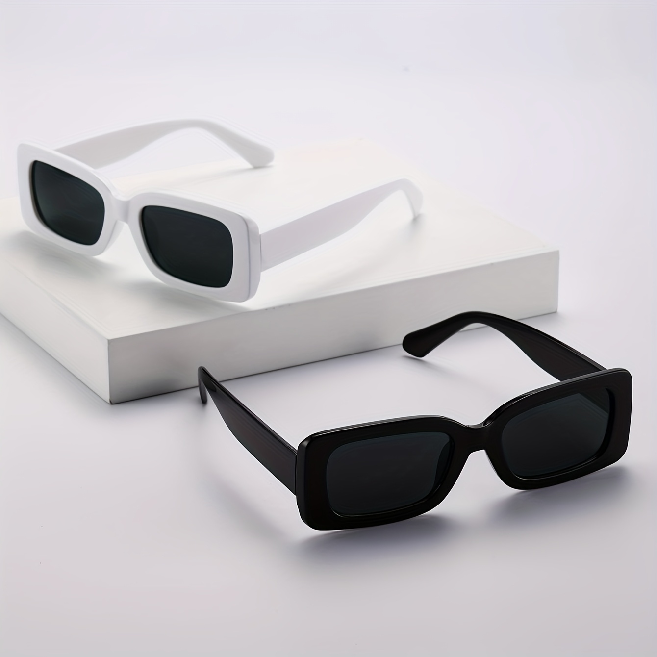 Image of 2pcs Men' Small Square Protection Sunglasses, Sunglasses, Trendy Small Frame, Couple Style, Outdoor Travel, Hiking, Vacation, Gift Back-to-school Additions