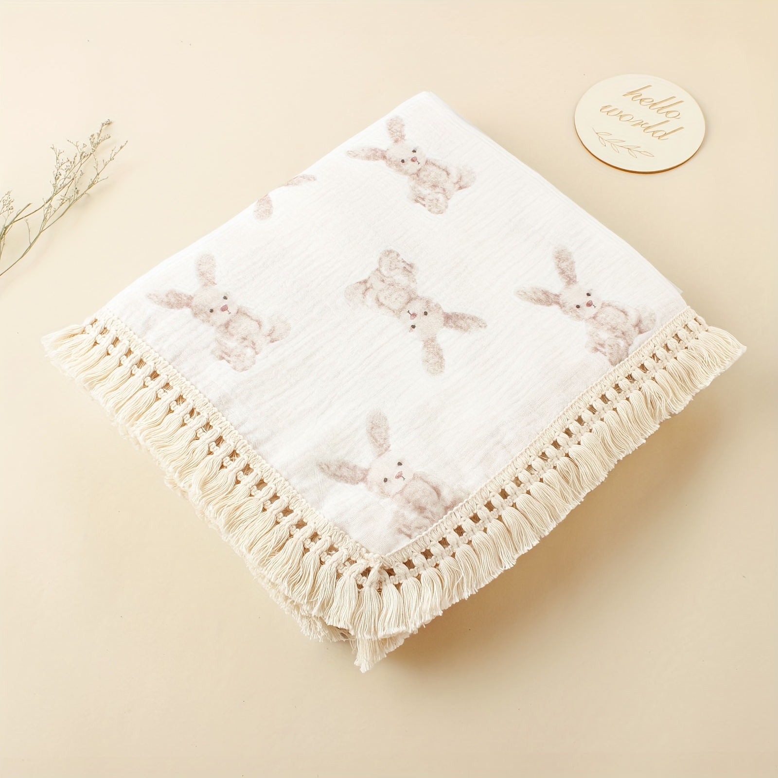 Image of A Cute Rabbit Print Blanket Made Of Pure Cotton Gauze, Comfortable, Soft, And Breathable Muslin Blanket For Kids, Versatile And Portable For