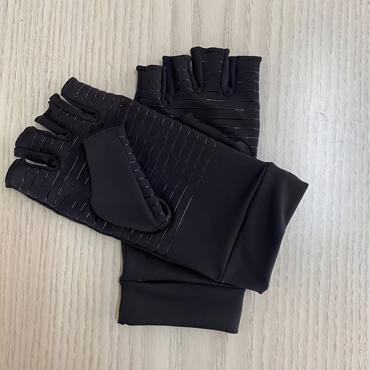 

1pair Unisex Plain Color Fingerless Gloves, Anti-slip Outdoor Sports, Suitable For Cycling And Camping