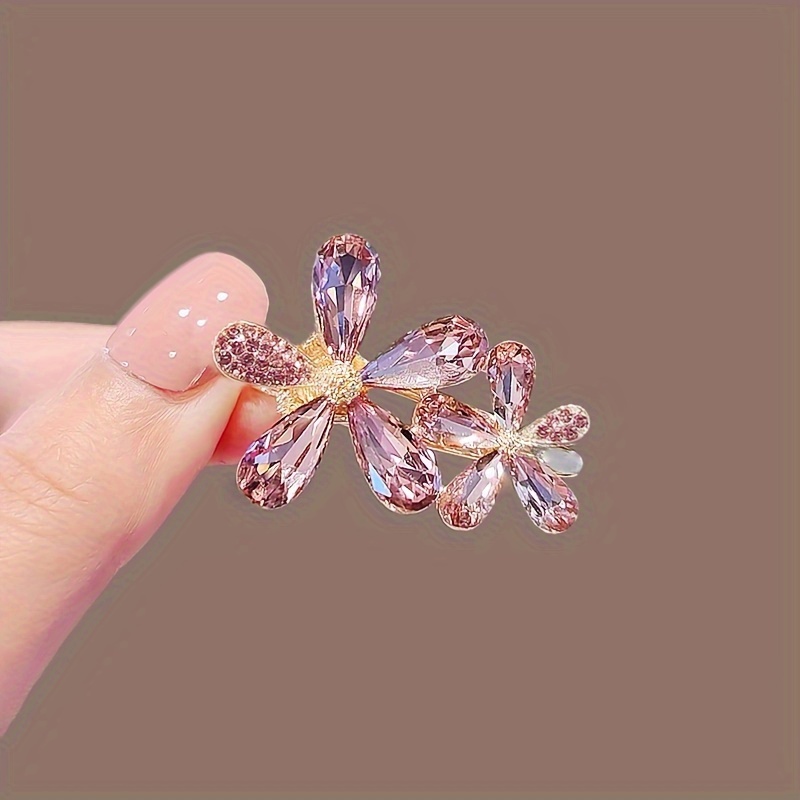 

Elegant Pink Crystal Flower Hair Clip - Sparkling Rhinestone Duckbill Barrette For Women & Girls, Sweet Metal Hair Accessory