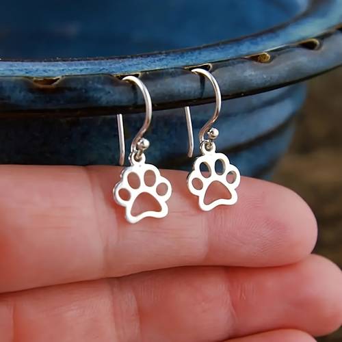 item picture 1 pair of bohemian and minimalist silvery paw print drop earrings with heart embellishments lovers