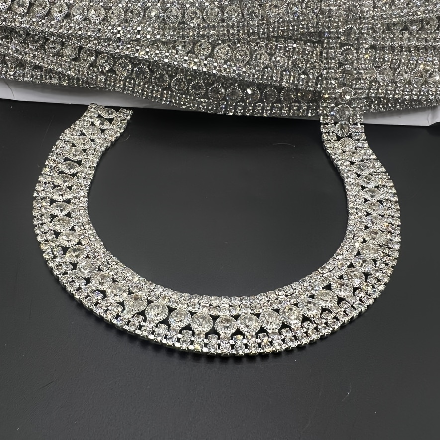 E-shop 50cm/90cm Premium Strass-Kettensaum – 1,8cm breiter Kristall-Perlenrand für DIY-Hüte/Schuhe/, Weihnachtsgeschenkbox-Dekoration &