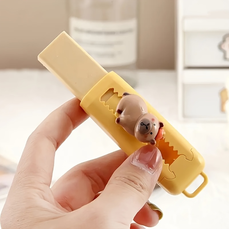 1 Random Color Cartoon Capybara Eraser, Suitable For School And Office, For Art And Office Supplies, A Back-to-school Essential, Made Of Pvc