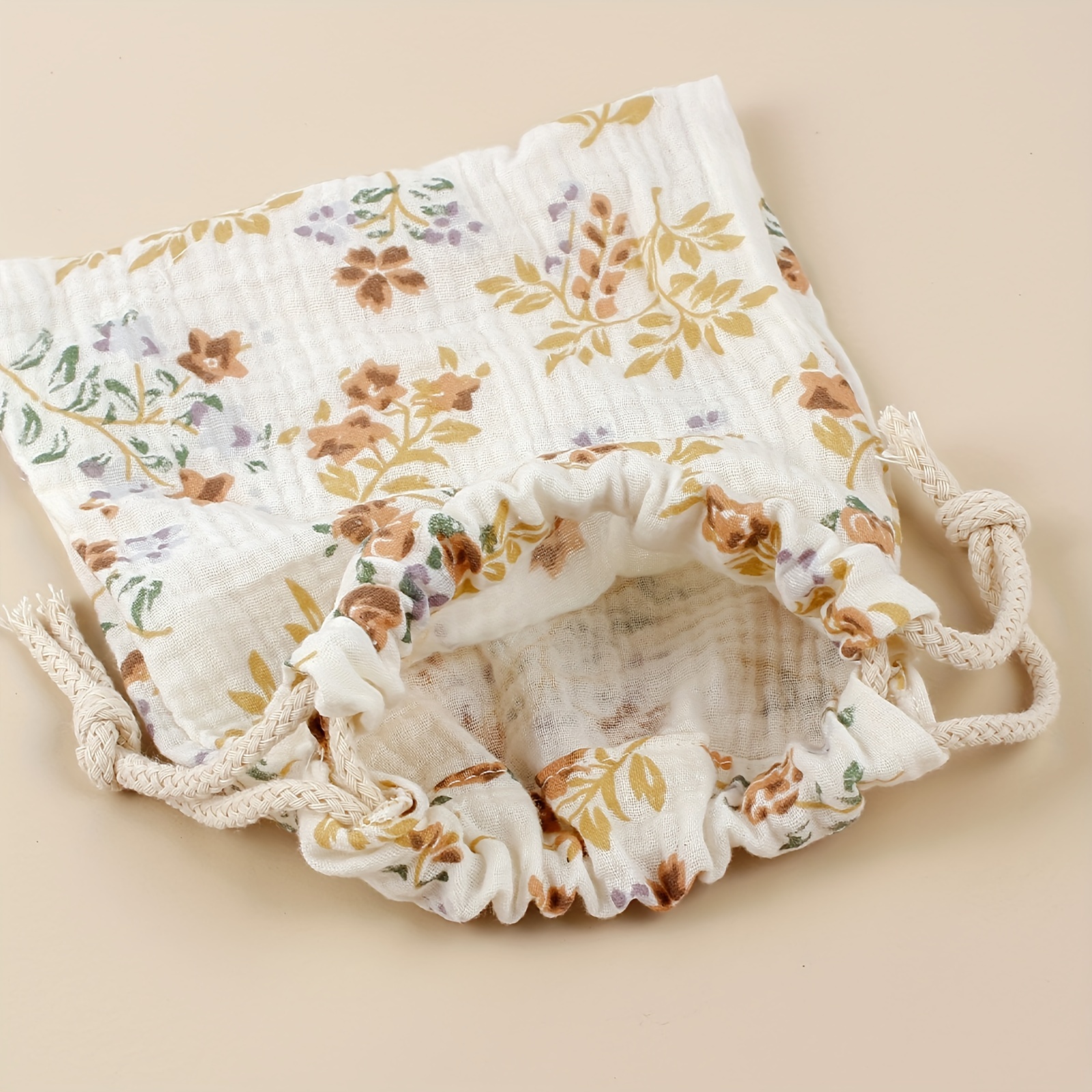 1pc Bear Print Drawstring Storage Bag, Multifunctional Portable Organizer for Stroller, Home Dustproof, Diaper & Candy Packaging, Hand Washable Mommy Bag