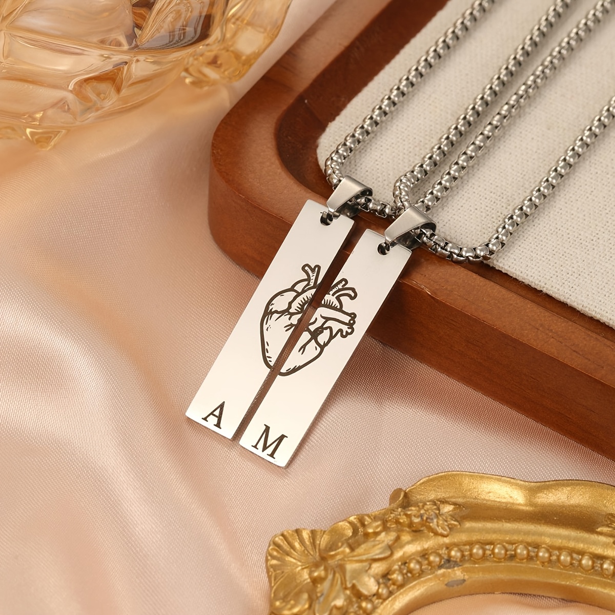 2pcs Set Personalized Couple's Heart Initial Pendant Necklace