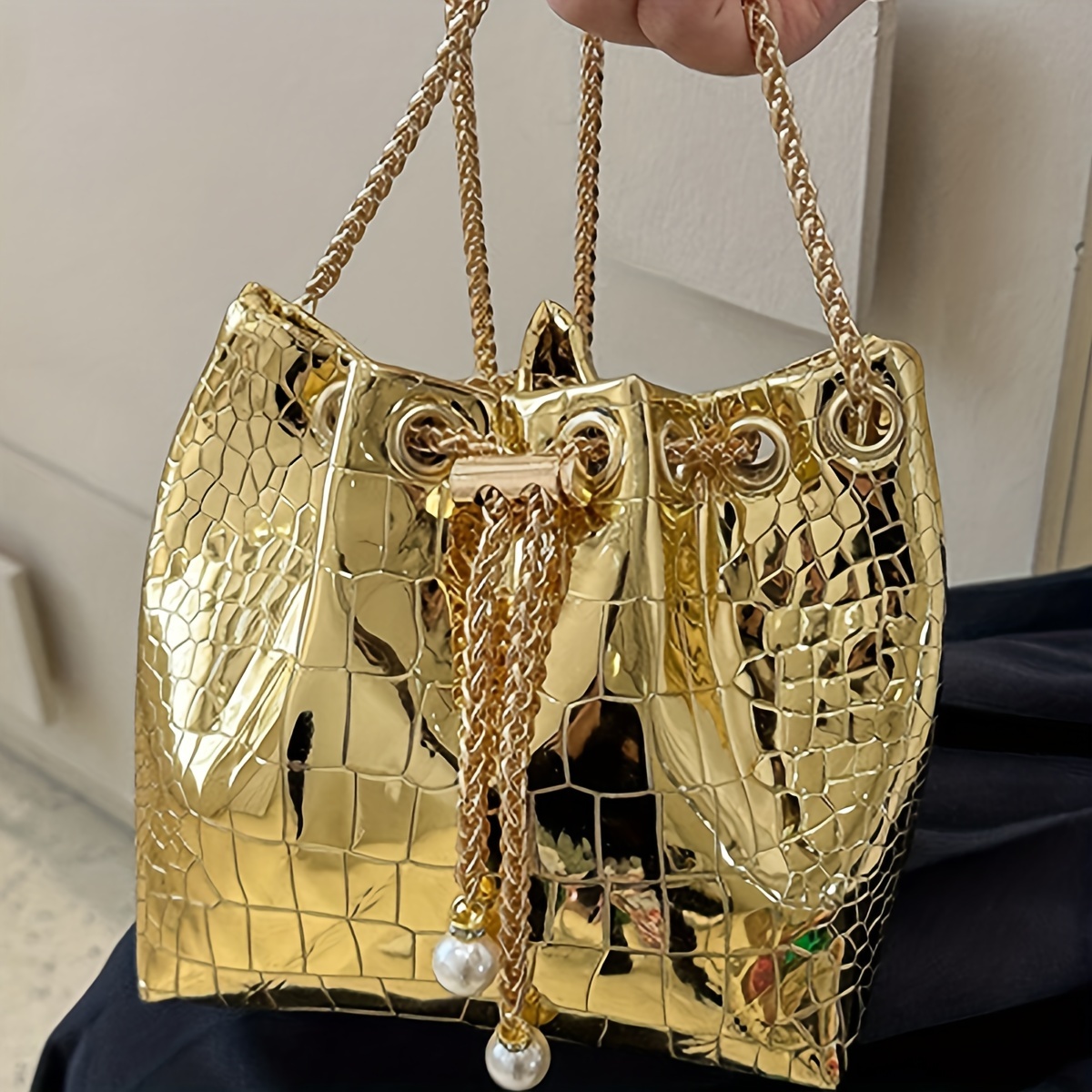 crocodile pattern bucket bag stylish high end designer womens crossbody handbag with drawstring closure elegant solid color shoulder bag for multiple occasions details 1