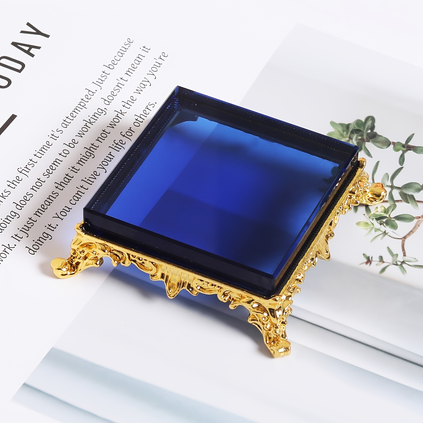 TEMU Kreativer, luxuriöser künstlicher Kristall-Displayständer mit goldener Metallkante, Schmuck Ornament Basis, Kristallglas Metallbasis Schmuck