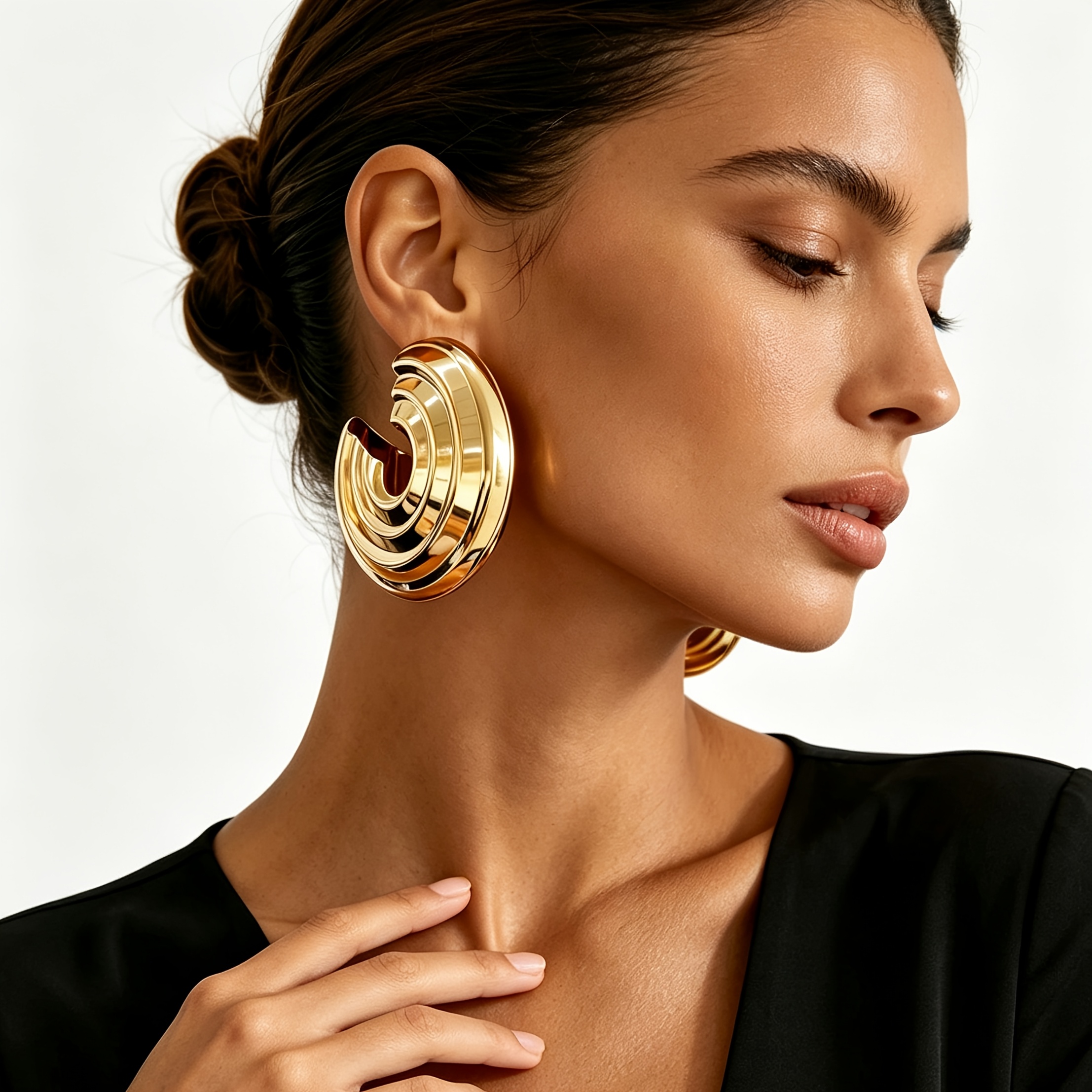 Women's 3D Geometric Circular Imitation Vortex Spiral Hoop Earrings
