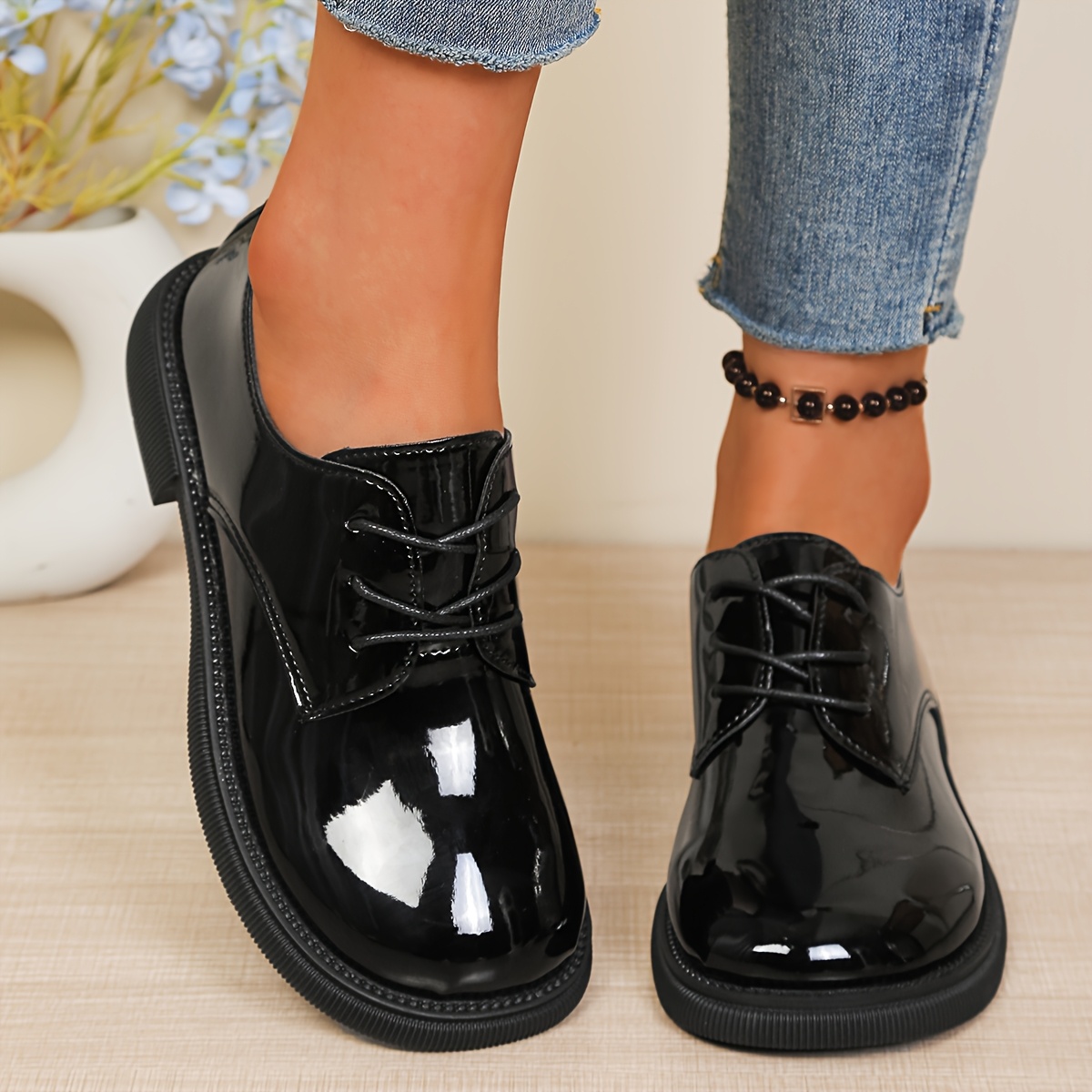 TEMU Chaussures brillantes de printemps/automne pour femmes avec fines lacets | Chaussures confortables à lacets et bout rond avec dessus synthétique