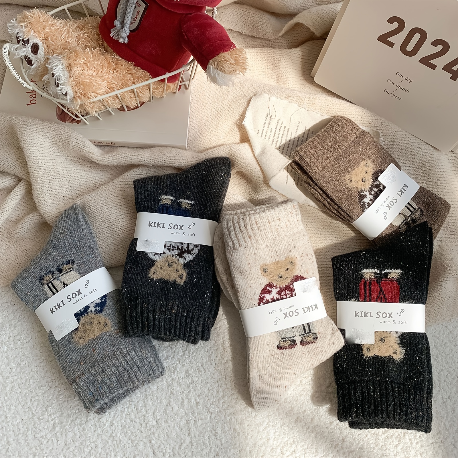 

Cozy Teddy Bear Fleece-lined Socks For Women - Warm, Mid-calf Winter Socks With Cute Cartoon Design, Autumn, Wool, Student