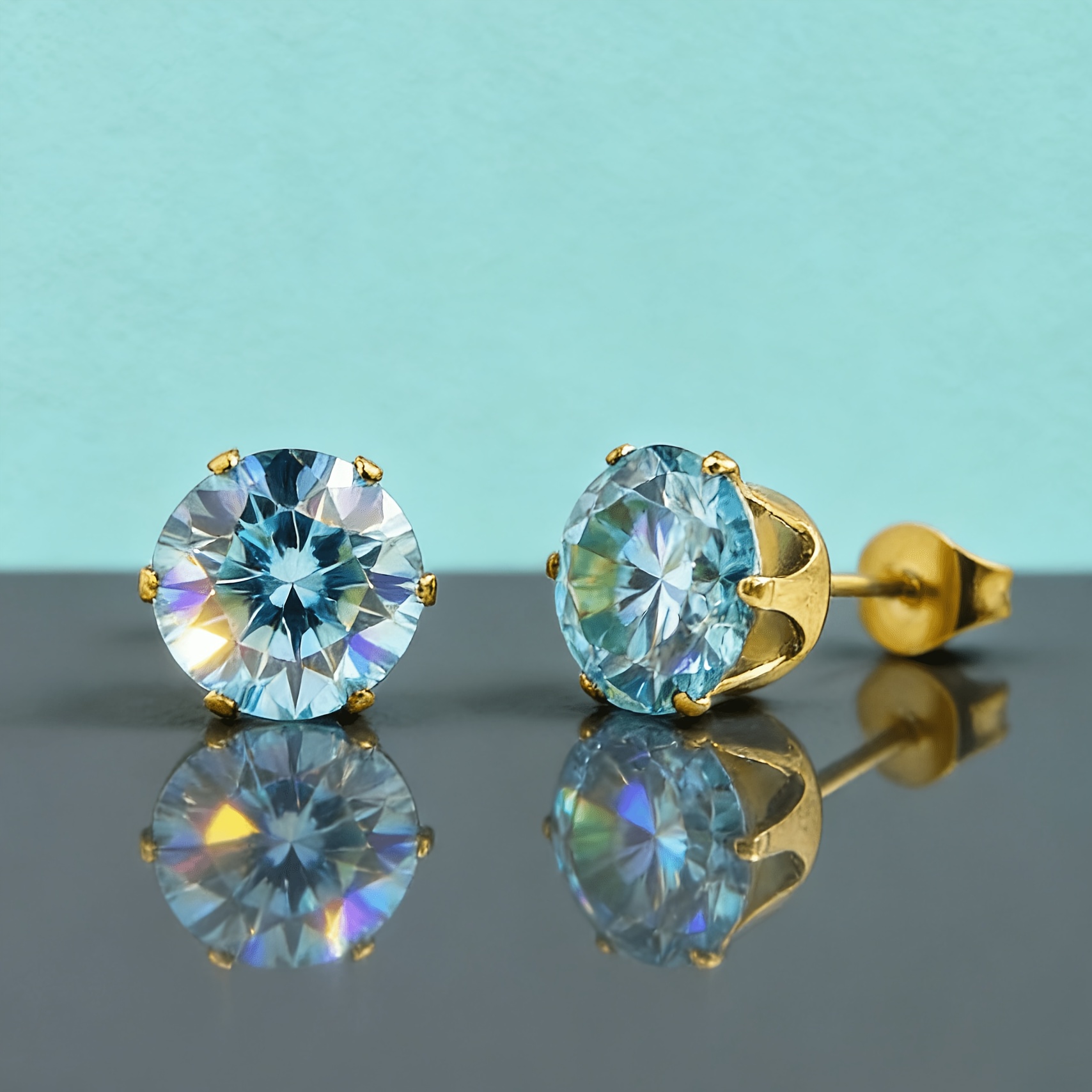 Women's 0.5/2 Carat Light Blue Round Moissanite Earrings