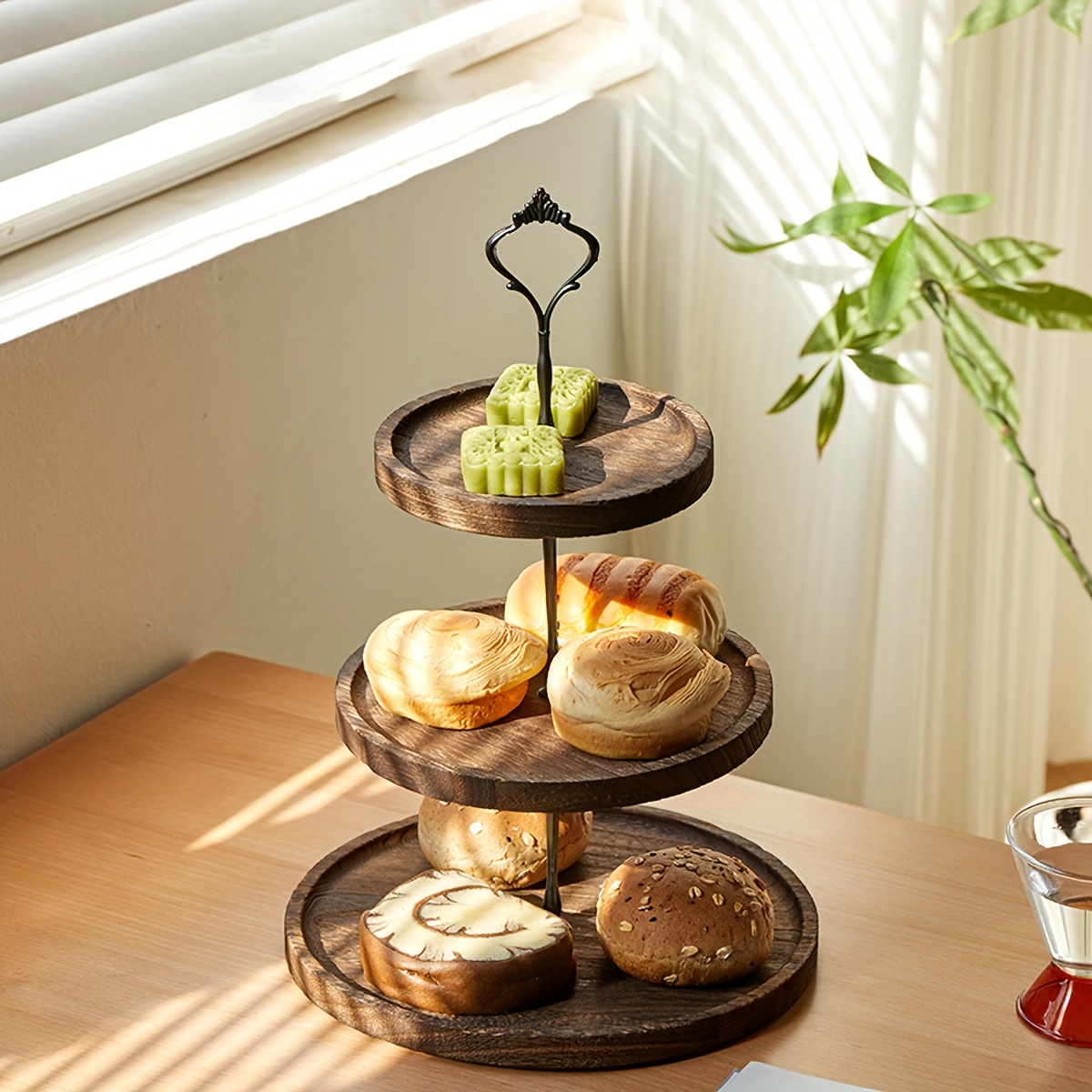 E-shop Kuchenständer aus Holz mit mehreren Ebenen, 3-stöckiges, Holz- & Eisenrahmen-Abtropfgestell, Gebäck- und Obsttablett, dekoratives