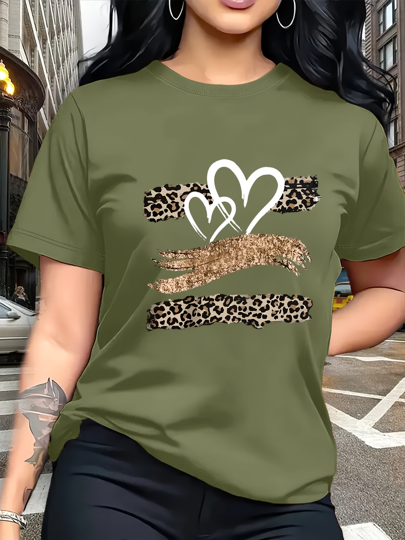 Leopard Print Heart Glitter-themed Pattern Print, Fashionable Breathable T-shirt, for Family Travel,, Casual S, Daily Commutes, Matching Outfits for Sisters, Versatile T-shirt 30057