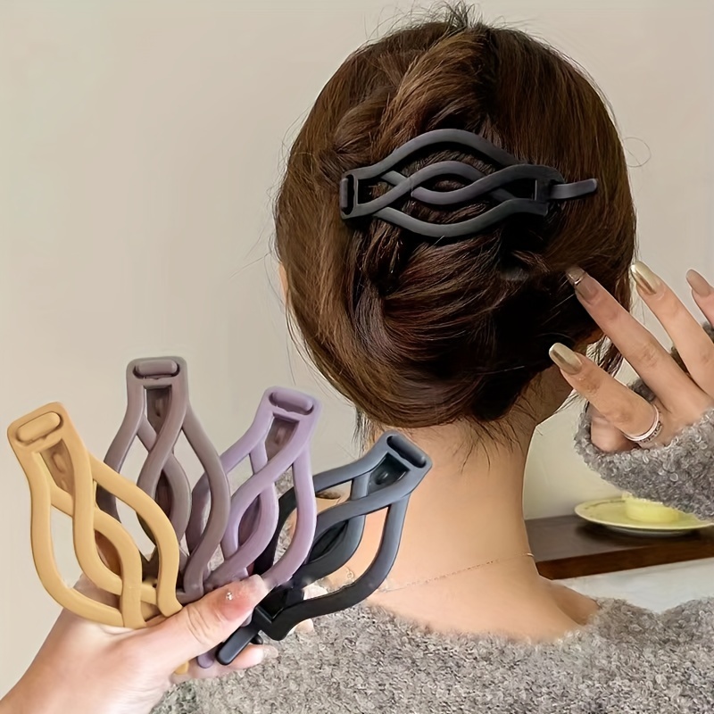 

4pcs Elegant Large Hair Claw Clips Set, Simple Chic Twisted Design, Non-slip Hair Accessories, Stylish French Clamps For Women's Updo Bun Hairstyles