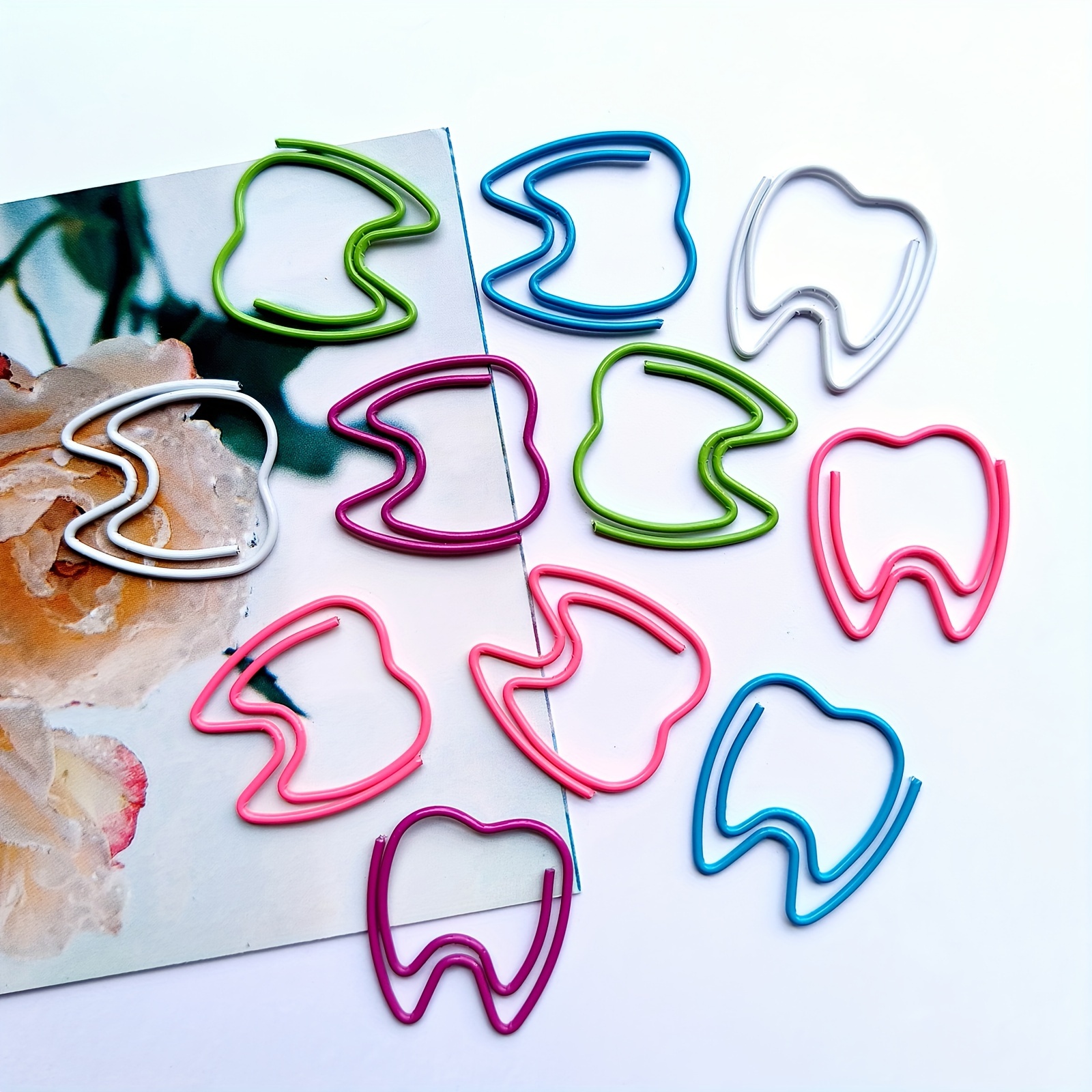 

30pcs Colorful Tooth-shaped Paper Clips, Cute Dental Learning Supplies & Bookmark Set For Office And School