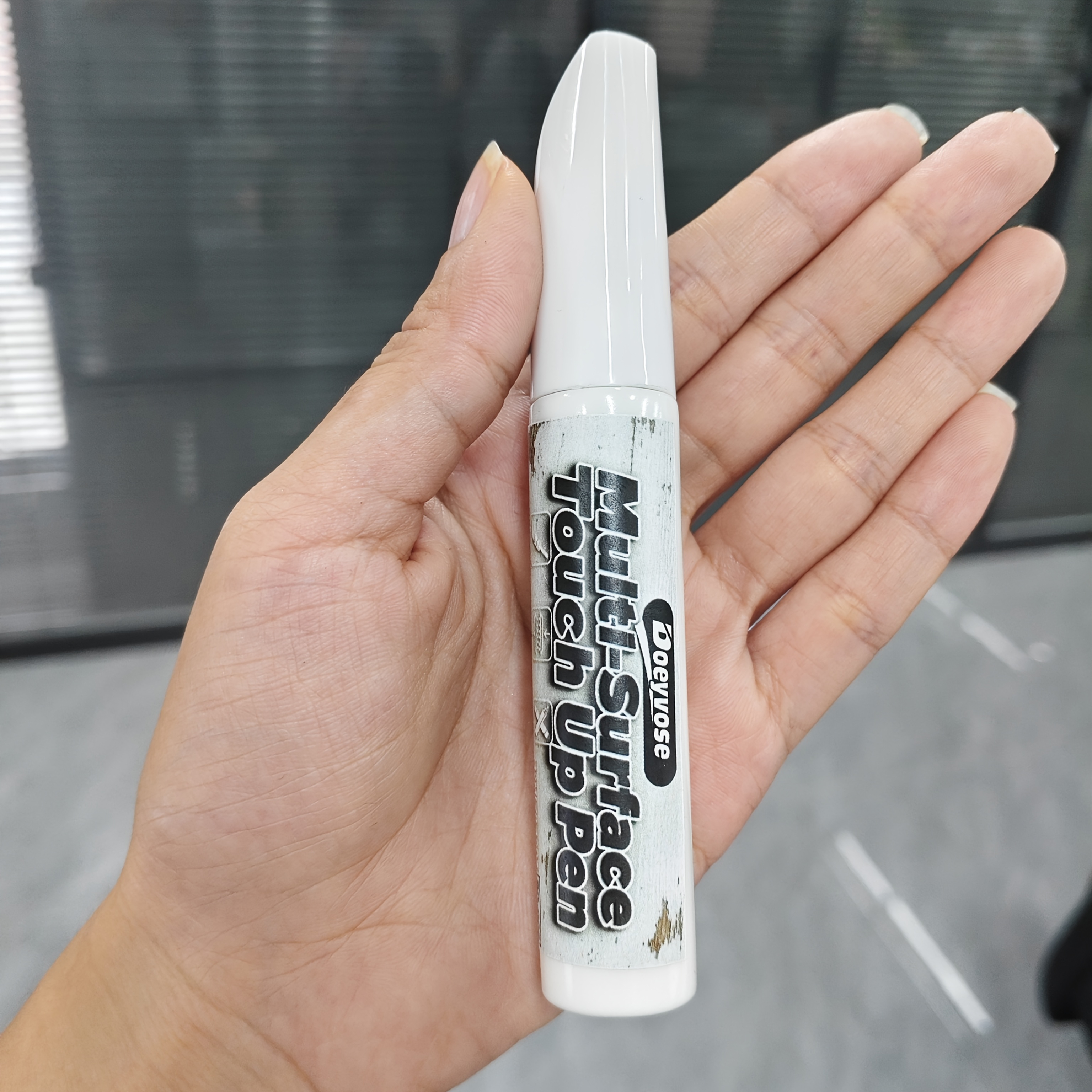 TEMU [Doeyvose] Multi-Oberflächen-Touch-Up-Stift, schnelltrocknender Marker für weiße Holzreparaturen mit glatter Tinte - Geeignet für