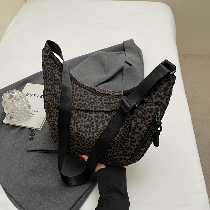 Image of Women's Large Capacity Leopard Print Crossbody Bag With Adjustable Strap & Multi-pocket - Nylon Lining Zipper Closure Suitable For School, Travel,, Daily Use - / Print Handbag
