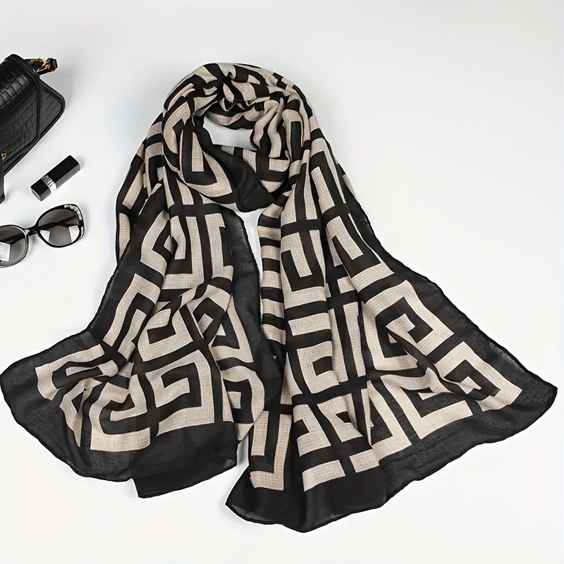 Chic Plaid Scarf - Warm and Versatile, Perfect for Stylish Women | Hypoallergenic
