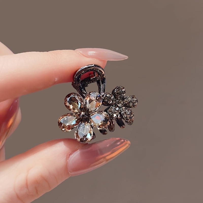 

Decorative Non Ponytail For Women