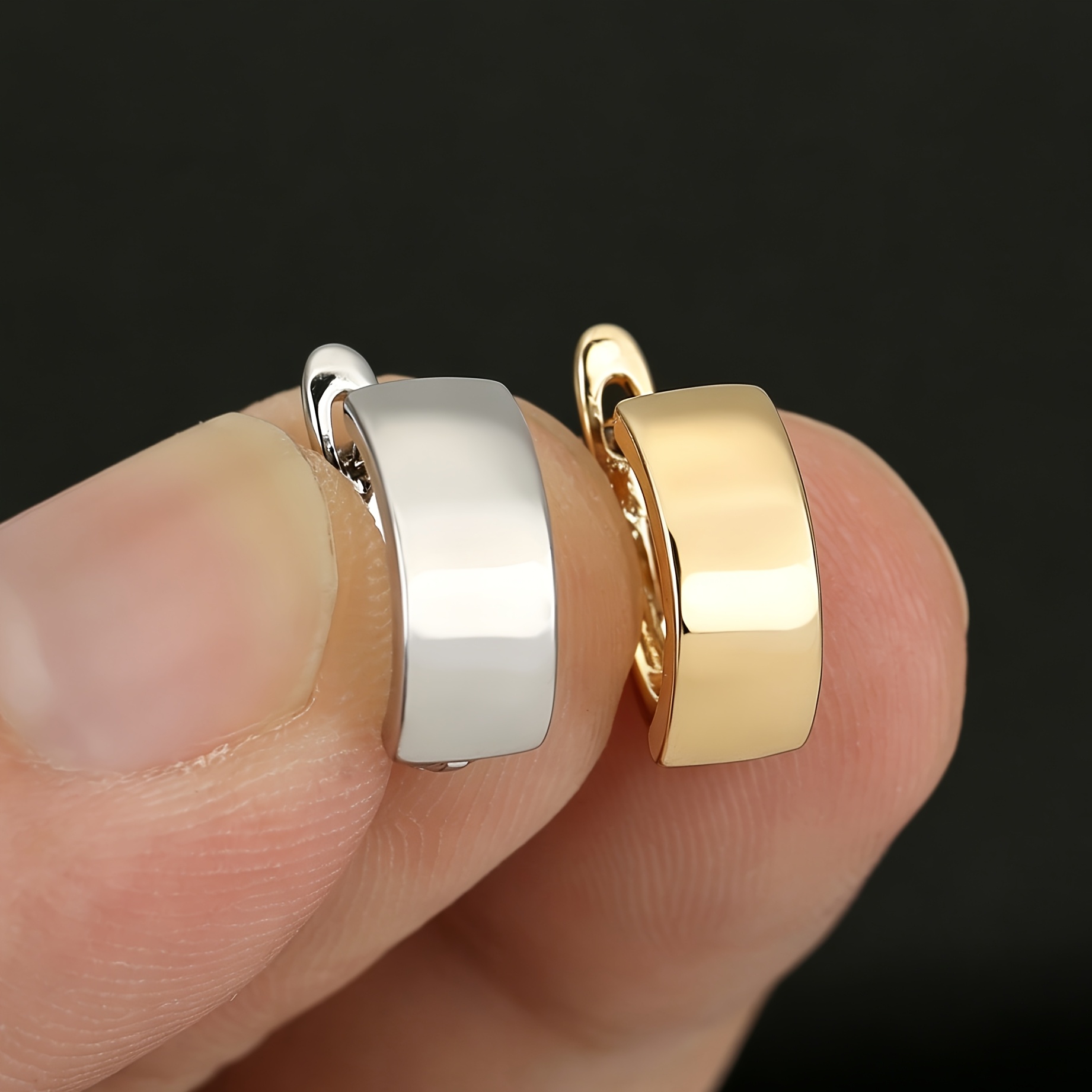 Women's Minimalist Double Color Glossy Ear Buckle Earrings