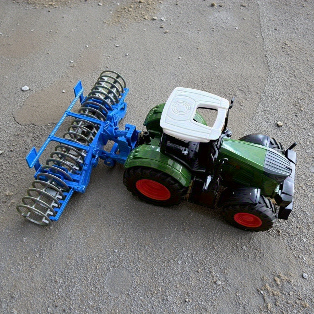 Agricultural Tractor Toy with Farming Tool