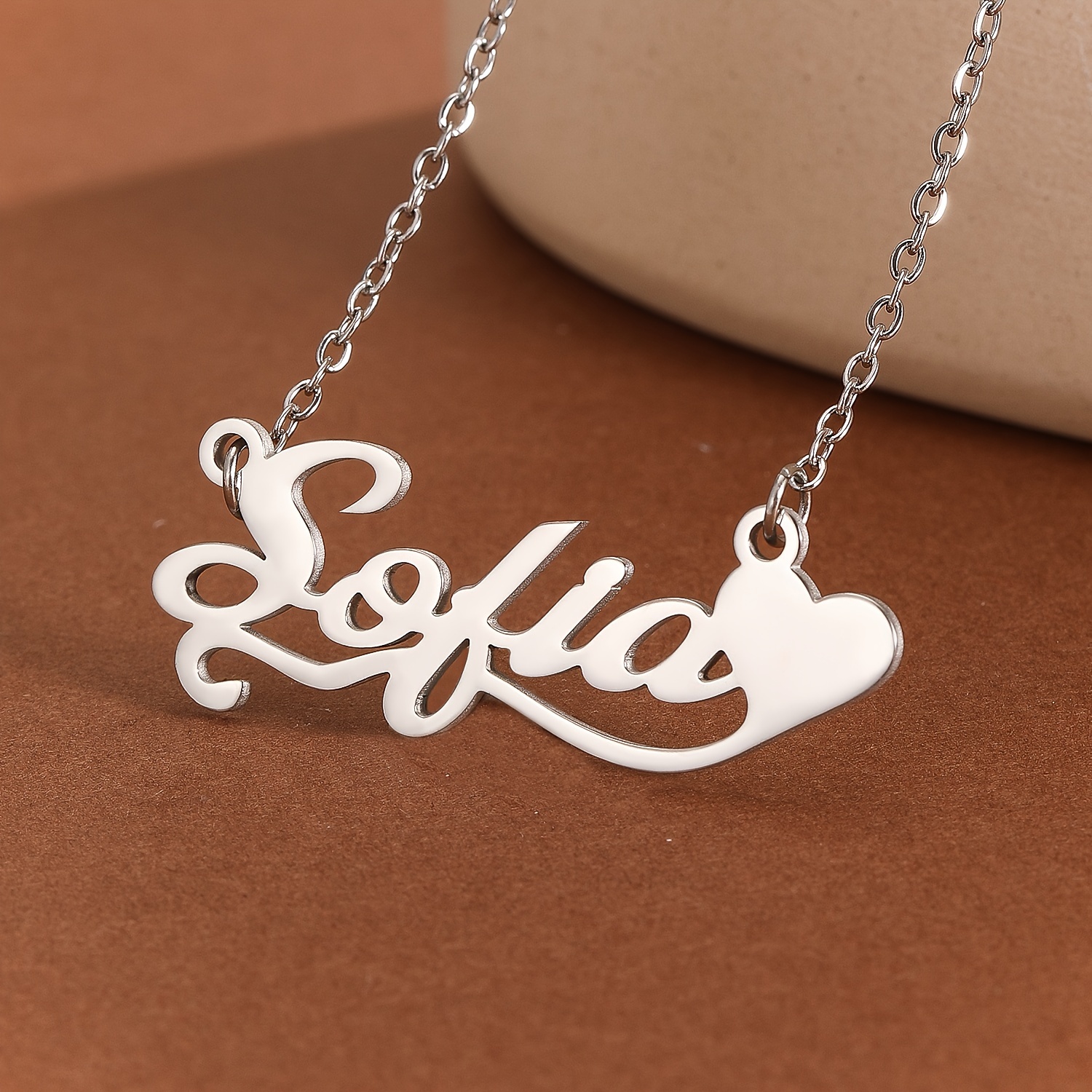 

Elegant Personalized Stainless Steel Necklace With Heart Detail - Custom Name Design, 316l No Plating, Handcrafted Gift For Women (1pc)