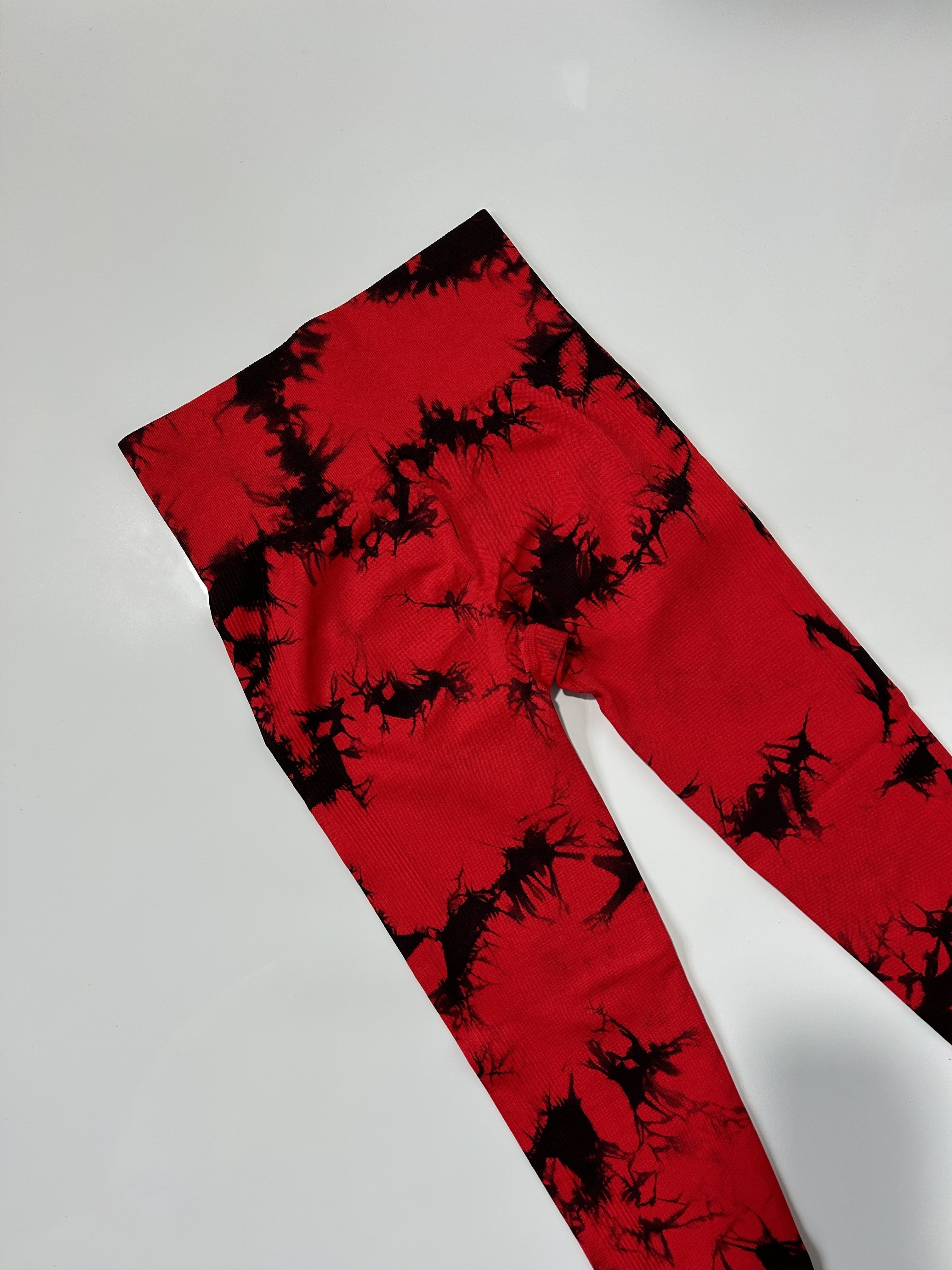 BSP Red & Black Tie-Dye High-Waist Leggings - Women
