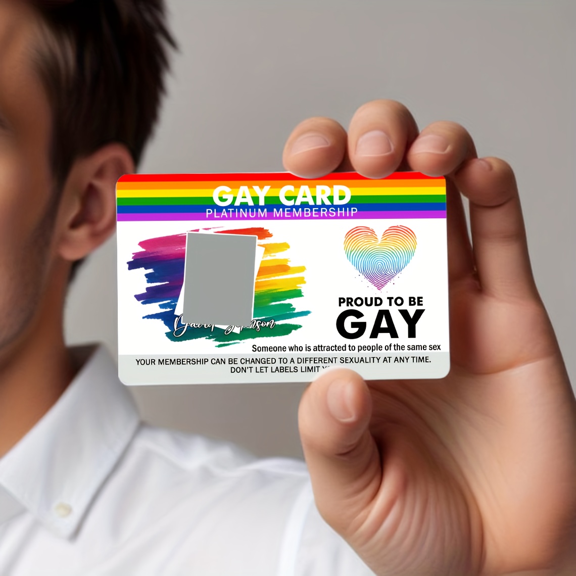 定制1pc照片同性恋/ 卡片，定制同性恋/ 终身会员卡， 骄傲卡， ,个性化新奇同性恋身份证，搞粗俗笑话朋友同事礼物创意，笑话模因，搞笑礼物 商品详情 3